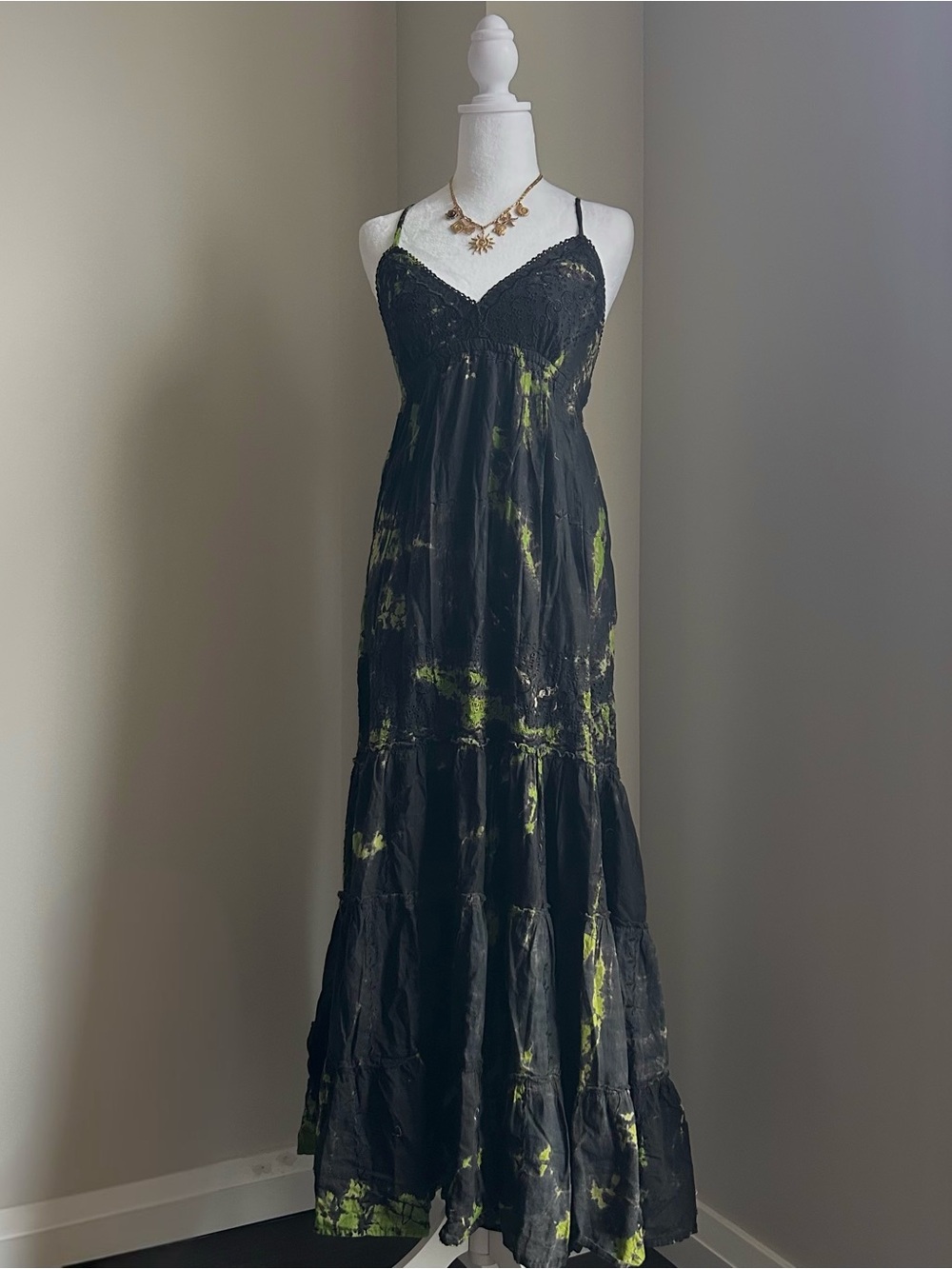 1990's Black and Green Tiered Maxi Dress